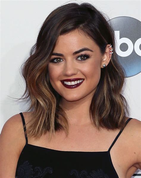 The 22 Best Haircuts For Wavy Hair Purewow