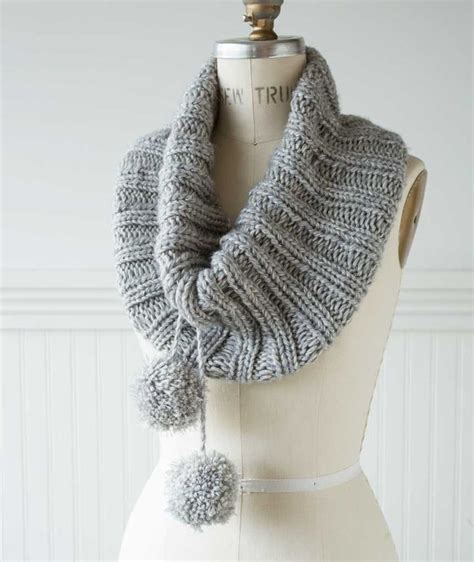 For A New Twist On Our Last Minute Cowl We Added A Drawstring Pom