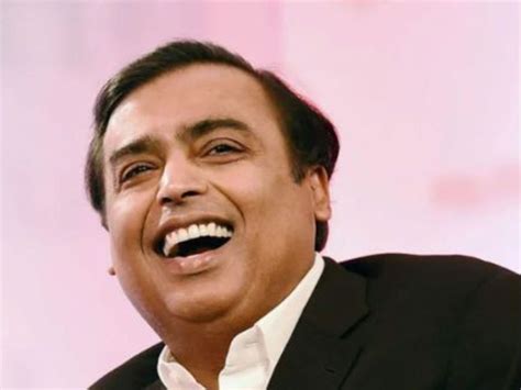 Mukesh Ambani Driver Salary Know Annual Income Jio के अधिकारियों से भी ज्यादा कमाता है Mukesh