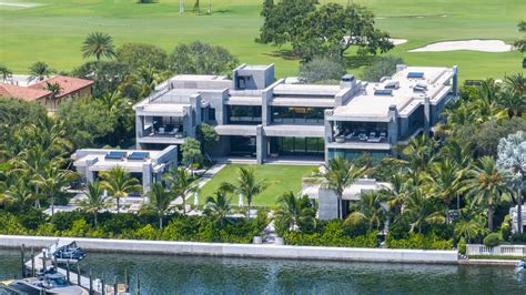 Tom Bradys 17m Mega Mansion Nfl Legend Was Unsatisfied With Finally Complete As Incredible