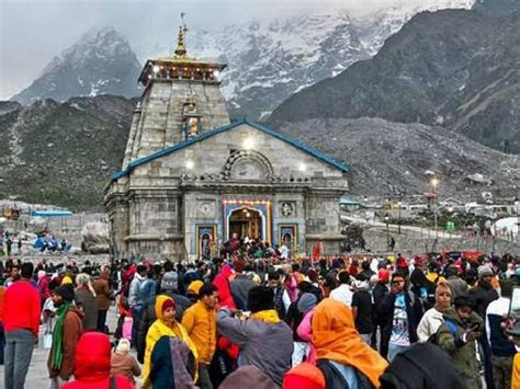 Chardham Yatra 2023 Update Qr Codes Implemented In Badrinath And Kedarnath Dham Premises