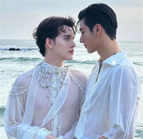 Pin by Любовь on MosBank Cute gay couples Couple poses reference