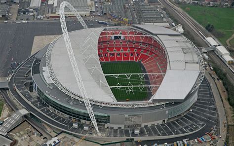 England vs Spain at Wembley Stadium on 2011-11-12