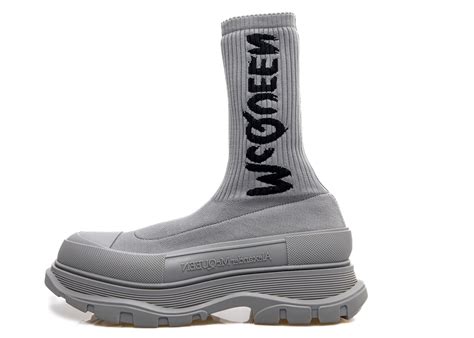 Alexander Mcqueen Graffiti Knit Tread Slick Boot Grey W Tv