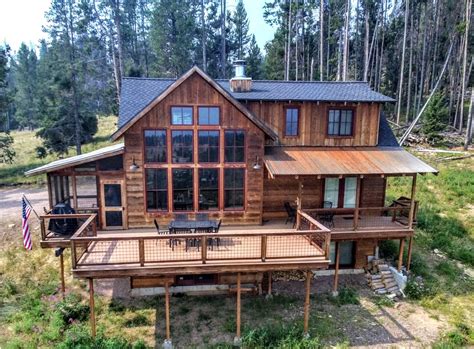 TOP 10 Treehouse Rentals in Montana (2023) | Treehouse Trippers