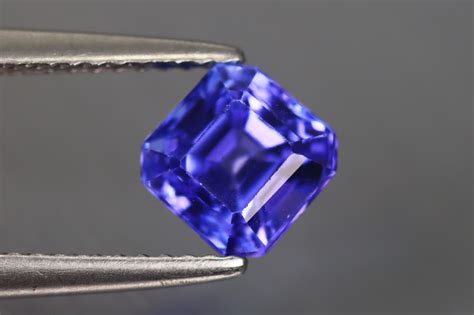 1 770 CT TANZANITE PURPLISH BLUE 100 CLEAN GEMSTONE