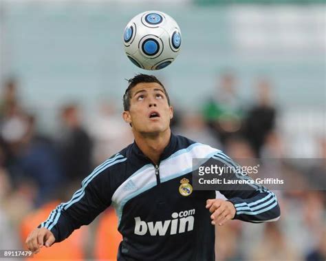 76 Cristiano Ronaldo Skills Stock Photos, High-Res Pictures, and Images ...