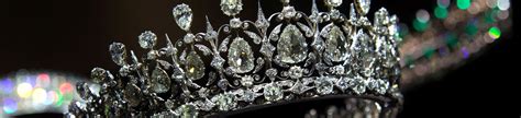 Queen Victorias Dazzling Jewels Go On Display In London Jewelry