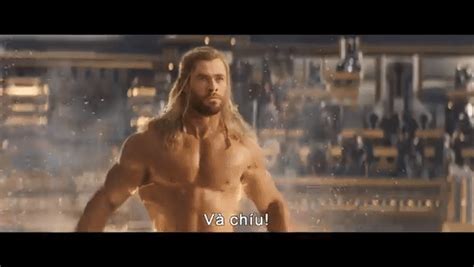 Chris Hemsworth Khoả Thân Trong Thor Love And Thunder