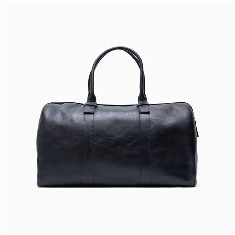 Duffle Bag Valdagno Black Leather • Paulo Bellini