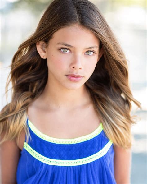 Laneya Grace Official Laneya Grace Young Models Beautiful Eyes