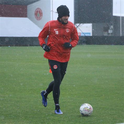 HangiKredi Ümraniyespor on Twitter Takımımız Adana Demirspor