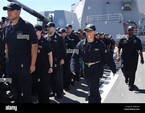 Uss Wasp Commanding Officer Hi Res Stock Photography And Images Alamy