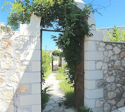 Luxury Modern Villa Kokkino Chorio – Villas on Crete