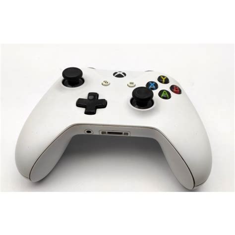 Pad Xbox One Bia Y Uszkodzony Lombard