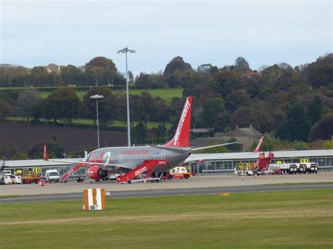 G Jzhx Jet Boeing Mg Wl Ls Leeds Bradford To Flickr