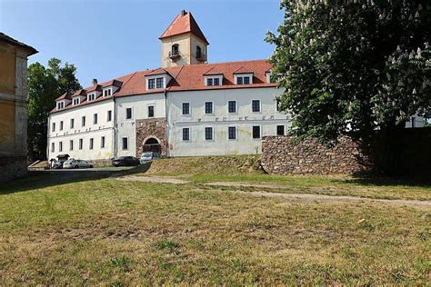 Fotogalerie Hrad a zámek v Poběžovicích bude k prohlášení národní