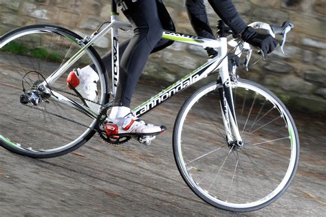 Review Cannondale Caad8 Tiagra Roadcc