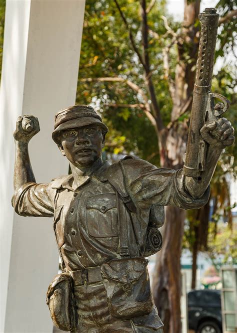 Konfrontasi Monument - Tawau - TracesOfWar.nl