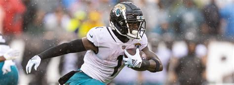 Fantasy Football Week 8 value watch: Travis Etienne among risers, plus ...