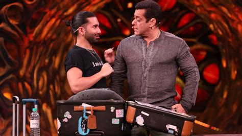 Bigg Boss 17 Orry Enters House With Six Suitcases Salman Khan Asks