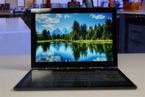 Lenovo Yoga Book C930 Review | Ubergizmo