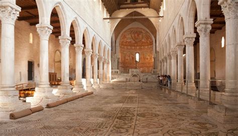 Basilica Di Aquileia La Storia L Area Archeologica E I Mosaici Alley