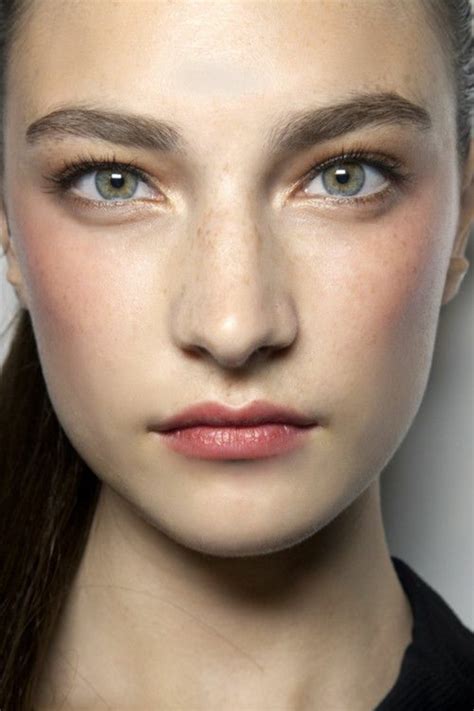 Réussir son maquillage nude conseils beauté en 67 photos et tutoriels