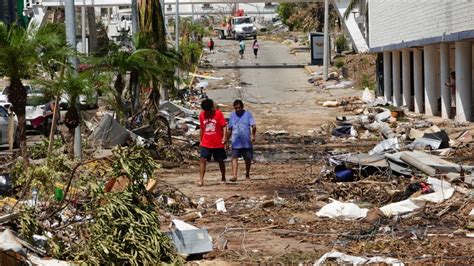 Suman 305 Extranjeros Rescatados tras Huracán Otis en Guerrero N