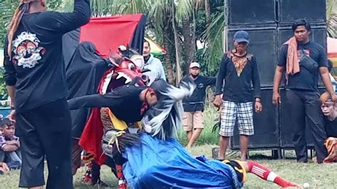 Pertarungan Sengit 2 Barongan Vs Ganong Ebeg Seni Laras Mugi Rahayu