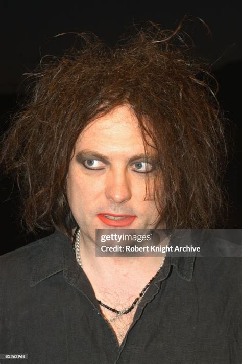 Photo Of Cure And Robert Smith Robert Smith Posed At Rockwalk Walk