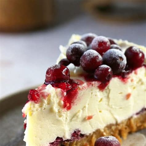 White Chocolate Mousse Cranberry Cheesecake