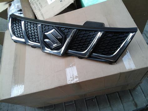 Suzuki Vitara Grill Atrapa Lift Komplet Oficjalne