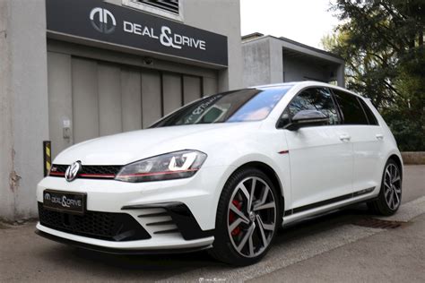 VOLKSWAGEN GOLF VII GTI CLUBSPORT 2 0 TSI DSG Deal Drive