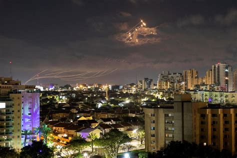 Iron Dome Sistem Pertahanan Israel Untuk Tangkal Serangan Roket