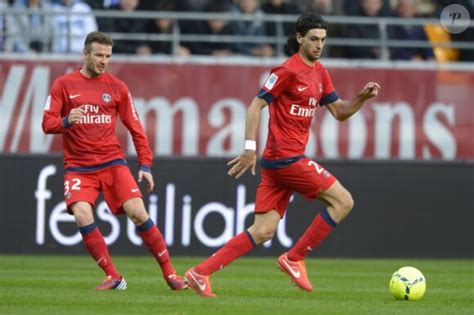 Vid O David Beckham Et Javier Pastore Pendant Le Match Troyes Psg