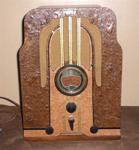 Philco 37 610b Tombstone 1937 Sold Item Number 0650047