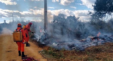 Autoridades planejam ações preventivas contra queimadas rural e urbana