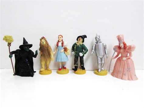 Wizard of OZ Figurines By Presents 1987 Dorothy Tin Man