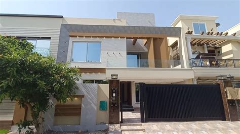 10 MARLA BRAND NEW FACING PARK HOUSE FOR SALE IN BAHRIA TOWN LAHORE