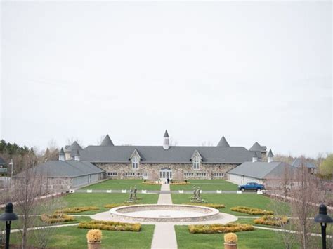 13 Lake Michigan Wedding Venues For A Waterside Event