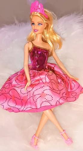 Boneca Barbie Charme Blair Escola De Princesas Looks M Gicos Mercadolivre