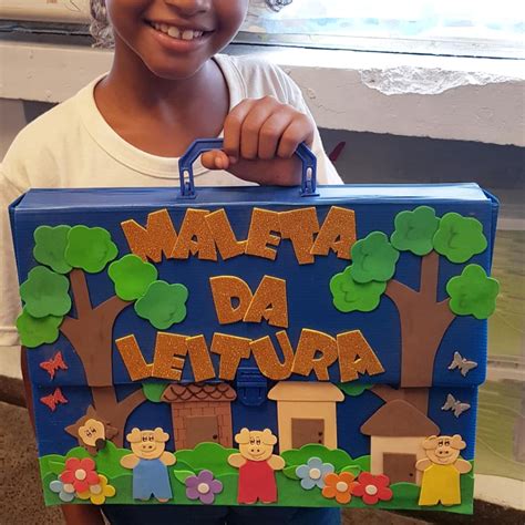 Projeto: Maleta da Leitura | Creative classroom, Handmade box, Play ...