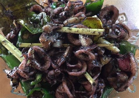 Resep Tumis Cumi Cabai Hijau Oleh Van Indri Cookpad