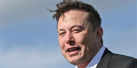 Vor Hauptversammlung Experte Rät Tesla Aktionären Gebt Elon Musk