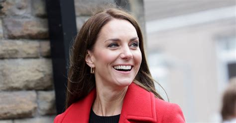 Kate Middleton's Yellow Dress Is So Perfectly — And Unexpectedly — Fall