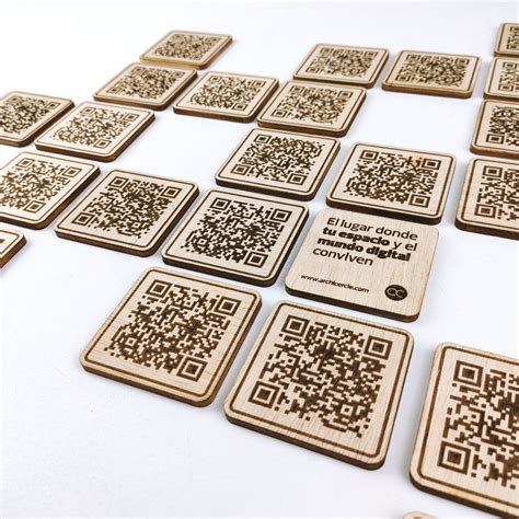 Qr Tarjeta Madera Cosastudio