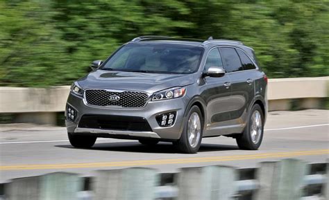 2017 Kia Sorento Review Car And Driver