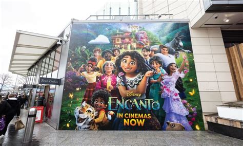 Westfield Extends Collaboration With Disney Uk Retail Destination