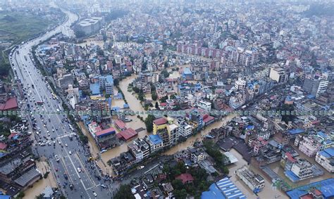 काठमाडौंका कुन कुन ठाउँमा पहिरो गयो कहाँ कहाँ छन् सडक अवरूद्ध